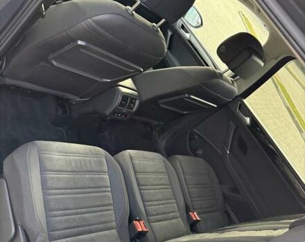 Серый Фольксваген Туран, объемом двигателя 1.97 л и пробегом 231 тыс. км за 18650 $, фото 26 на Automoto.ua