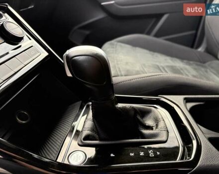 Серый Фольксваген Туран, объемом двигателя 1.97 л и пробегом 231 тыс. км за 18650 $, фото 43 на Automoto.ua