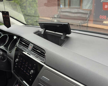 Серый Фольксваген Туран, объемом двигателя 1.97 л и пробегом 278 тыс. км за 18700 $, фото 77 на Automoto.ua