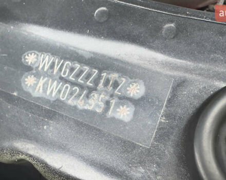 Серый Фольксваген Туран, объемом двигателя 1.97 л и пробегом 278 тыс. км за 18700 $, фото 87 на Automoto.ua