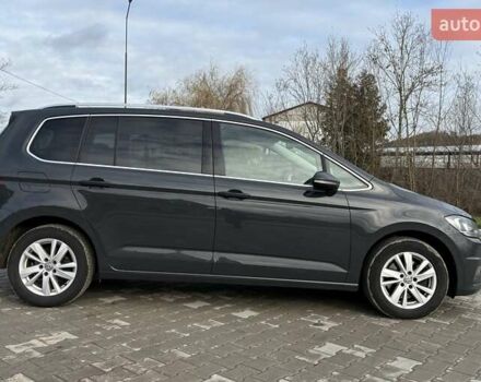 Серый Фольксваген Туран, объемом двигателя 1.97 л и пробегом 231 тыс. км за 18650 $, фото 6 на Automoto.ua