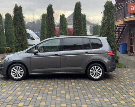 Серый Фольксваген Туран, объемом двигателя 1.97 л и пробегом 278 тыс. км за 18700 $, фото 4 на Automoto.ua