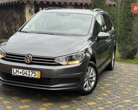 Серый Фольксваген Туран, объемом двигателя 1.97 л и пробегом 278 тыс. км за 18700 $, фото 89 на Automoto.ua