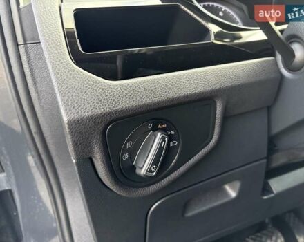 Серый Фольксваген Туран, объемом двигателя 1.97 л и пробегом 231 тыс. км за 18650 $, фото 39 на Automoto.ua