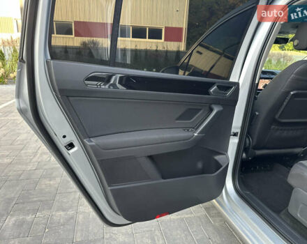 Серый Фольксваген Туран, объемом двигателя 2 л и пробегом 236 тыс. км за 20500 $, фото 38 на Automoto.ua