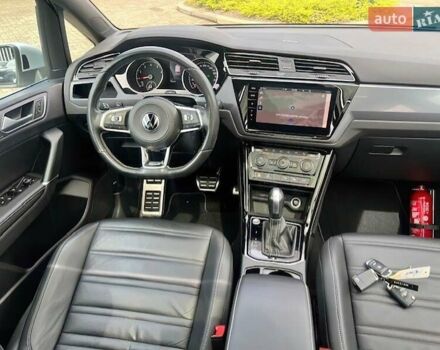 Серый Фольксваген Туран, объемом двигателя 1.5 л и пробегом 101 тыс. км за 15000 $, фото 7 на Automoto.ua