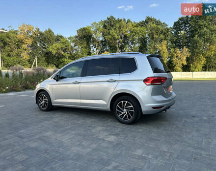 Серый Фольксваген Туран, объемом двигателя 2 л и пробегом 236 тыс. км за 20500 $, фото 9 на Automoto.ua