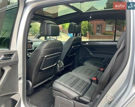 Серый Фольксваген Туран, объемом двигателя 1.5 л и пробегом 101 тыс. км за 15000 $, фото 13 на Automoto.ua