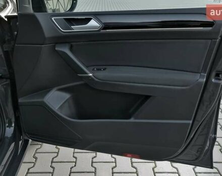 Серый Фольксваген Туран, объемом двигателя 1.97 л и пробегом 164 тыс. км за 20800 $, фото 140 на Automoto.ua