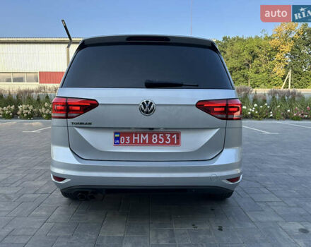 Серый Фольксваген Туран, объемом двигателя 2 л и пробегом 236 тыс. км за 20500 $, фото 11 на Automoto.ua
