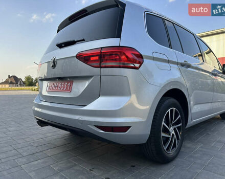 Серый Фольксваген Туран, объемом двигателя 2 л и пробегом 236 тыс. км за 20500 $, фото 24 на Automoto.ua