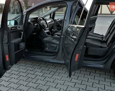 Серый Фольксваген Туран, объемом двигателя 1.97 л и пробегом 164 тыс. км за 20800 $, фото 132 на Automoto.ua