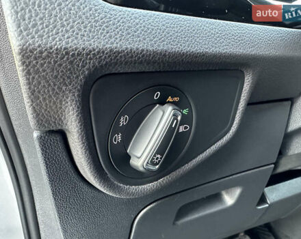 Серый Фольксваген Туран, объемом двигателя 2 л и пробегом 236 тыс. км за 20500 $, фото 61 на Automoto.ua