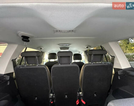 Серый Фольксваген Туран, объемом двигателя 2 л и пробегом 236 тыс. км за 20500 $, фото 56 на Automoto.ua