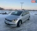 Серый Фольксваген Туран, объемом двигателя 1.97 л и пробегом 230 тыс. км за 18000 $, фото 1 на Automoto.ua
