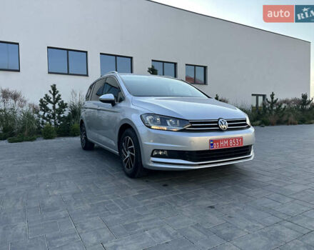 Серый Фольксваген Туран, объемом двигателя 2 л и пробегом 236 тыс. км за 20500 $, фото 5 на Automoto.ua