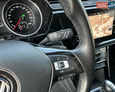 Серый Фольксваген Туран, объемом двигателя 2 л и пробегом 236 тыс. км за 20500 $, фото 64 на Automoto.ua