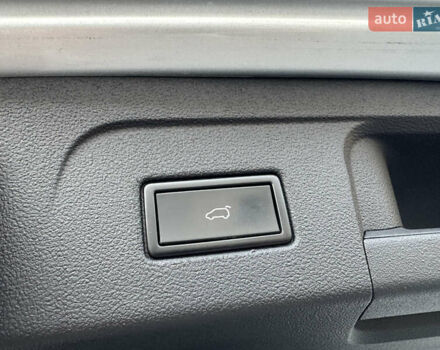 Серый Фольксваген Туран, объемом двигателя 2 л и пробегом 236 тыс. км за 20500 $, фото 58 на Automoto.ua