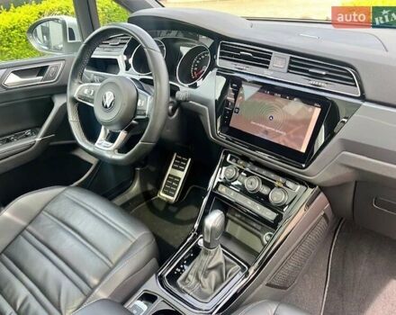 Серый Фольксваген Туран, объемом двигателя 1.5 л и пробегом 101 тыс. км за 15000 $, фото 10 на Automoto.ua