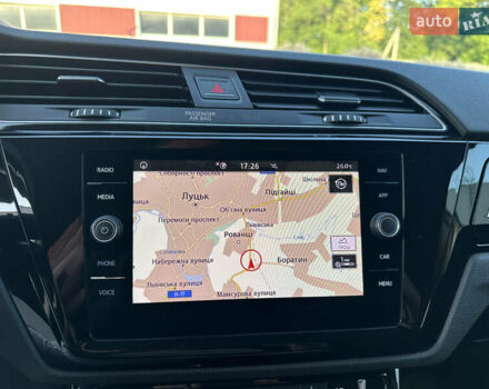 Серый Фольксваген Туран, объемом двигателя 2 л и пробегом 236 тыс. км за 20500 $, фото 68 на Automoto.ua