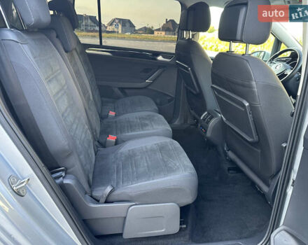 Серый Фольксваген Туран, объемом двигателя 2 л и пробегом 236 тыс. км за 20500 $, фото 48 на Automoto.ua