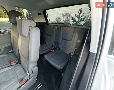 Серый Фольксваген Туран, объемом двигателя 2 л и пробегом 236 тыс. км за 20500 $, фото 37 на Automoto.ua