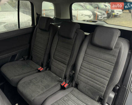 Серый Фольксваген Туран, объемом двигателя 2 л и пробегом 185 тыс. км за 22500 $, фото 20 на Automoto.ua