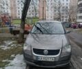 Серый Фольксваген Туран, объемом двигателя 1.4 л и пробегом 200 тыс. км за 7100 $, фото 1 на Automoto.ua