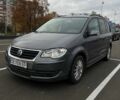 Серый Фольксваген Туран, объемом двигателя 1.4 л и пробегом 192 тыс. км за 6300 $, фото 1 на Automoto.ua