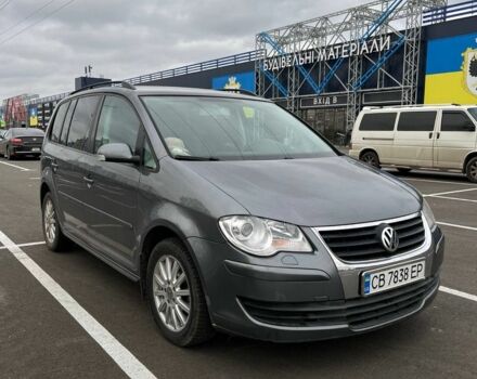 Серый Фольксваген Туран, объемом двигателя 1.4 л и пробегом 192 тыс. км за 6300 $, фото 3 на Automoto.ua