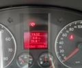 Серый Фольксваген Туран, объемом двигателя 1.6 л и пробегом 211 тыс. км за 5500 $, фото 3 на Automoto.ua