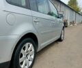Фольксваген Туран 2004 у Києві на Automoto.ua Сірий Фольксваген Туран, об'ємом двигуна 1.98 л та пробігом 196 тис. км за 5990 $, фото 1 на Automoto.ua