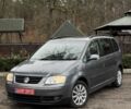 Сірий Фольксваген Туран, об'ємом двигуна 1.6 л та пробігом 200 тис. км за 5700 $, фото 1 на Automoto.ua