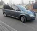 Сірий Фольксваген Туран, об'ємом двигуна 1.6 л та пробігом 290 тис. км за 3999 $, фото 1 на Automoto.ua