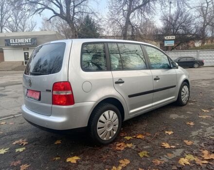 Серый Фольксваген Туран, объемом двигателя 1.6 л и пробегом 230 тыс. км за 5995 $, фото 5 на Automoto.ua