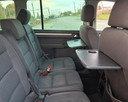 Серый Фольксваген Туран, объемом двигателя 1.9 л и пробегом 300 тыс. км за 3300 $, фото 7 на Automoto.ua