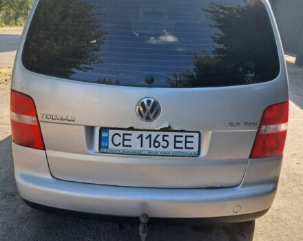 Серый Фольксваген Туран, объемом двигателя 2 л и пробегом 366 тыс. км за 4872 $, фото 1 на Automoto.ua