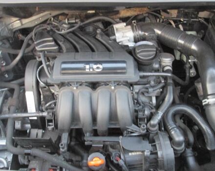 Серый Фольксваген Туран, объемом двигателя 1.6 л и пробегом 230 тыс. км за 6500 $, фото 18 на Automoto.ua