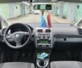 Серый Фольксваген Туран, объемом двигателя 1.4 л и пробегом 250 тыс. км за 6300 $, фото 7 на Automoto.ua