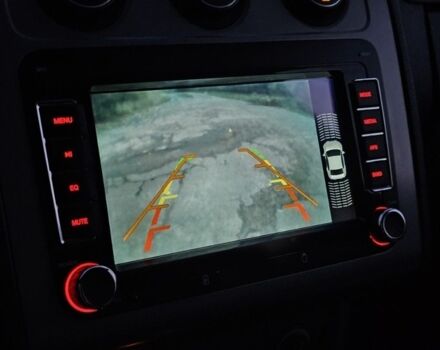 Серый Фольксваген Туран, объемом двигателя 2 л и пробегом 334 тыс. км за 8800 $, фото 11 на Automoto.ua