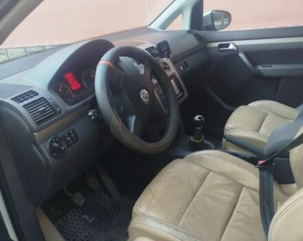 Серый Фольксваген Туран, объемом двигателя 1.9 л и пробегом 302 тыс. км за 6700 $, фото 10 на Automoto.ua