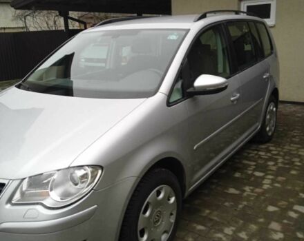 Серый Фольксваген Туран, объемом двигателя 1.9 л и пробегом 316 тыс. км за 8550 $, фото 2 на Automoto.ua