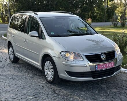 Серый Фольксваген Туран, объемом двигателя 1.4 л и пробегом 244 тыс. км за 6300 $, фото 4 на Automoto.ua