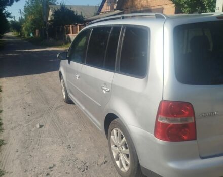 Серый Фольксваген Туран, объемом двигателя 1.9 л и пробегом 302 тыс. км за 6700 $, фото 6 на Automoto.ua