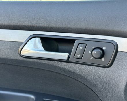 Серый Фольксваген Туран, объемом двигателя 1.4 л и пробегом 244 тыс. км за 6300 $, фото 21 на Automoto.ua