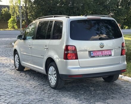 Серый Фольксваген Туран, объемом двигателя 1.4 л и пробегом 244 тыс. км за 6300 $, фото 8 на Automoto.ua