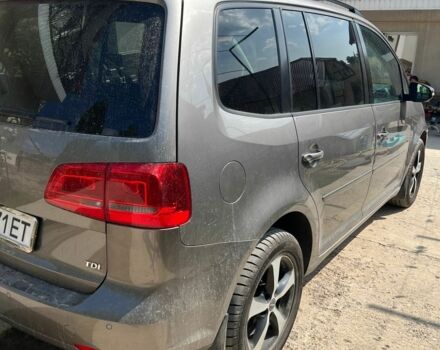 Сірий Фольксваген Туран, об'ємом двигуна 1.6 л та пробігом 205 тис. км за 10350 $, фото 5 на Automoto.ua