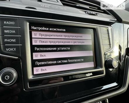 Сірий Фольксваген Туран, об'ємом двигуна 1.97 л та пробігом 207 тис. км за 17499 $, фото 51 на Automoto.ua