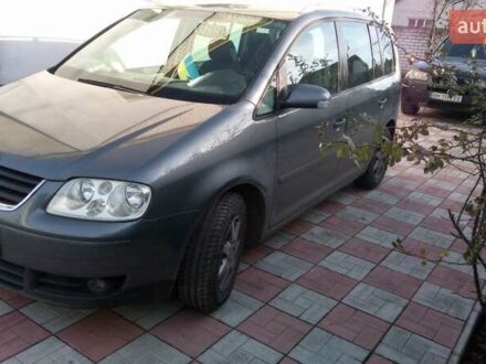 Фольксваген Туран 2003 в Чернигове на Automoto.ua Серый Фольксваген Туран, объемом двигателя 1.6 л и пробегом 275 тыс. км за 5700 $, фото 1 на Automoto.ua