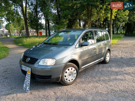 Фольксваген Туран 2003 у Хмельницькому на Automoto.ua Сірий Фольксваген Туран, об'ємом двигуна 1.6 л та пробігом 192 тис. км за 6350 $, фото 1 на Automoto.ua